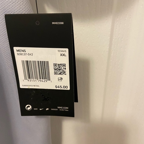 New Nike Drifit Polo - Picture 3 of 3